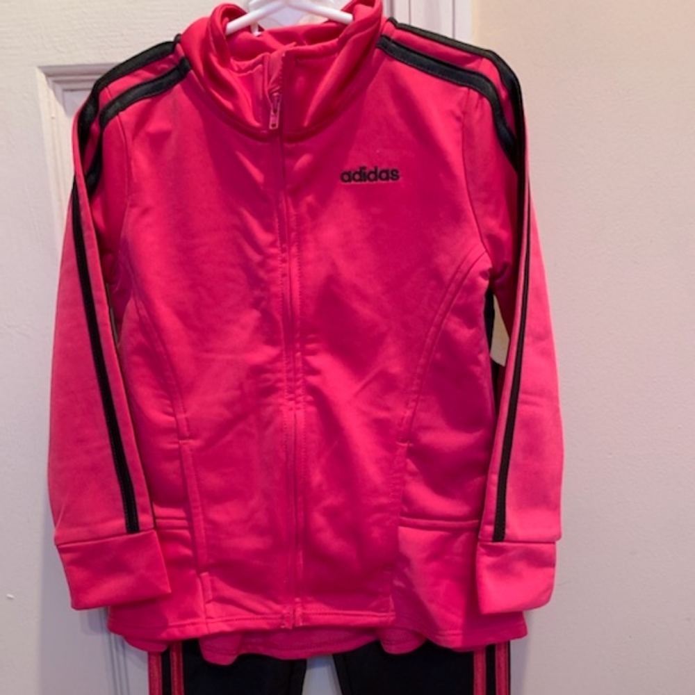 Sz 4 athleisure 2 piece